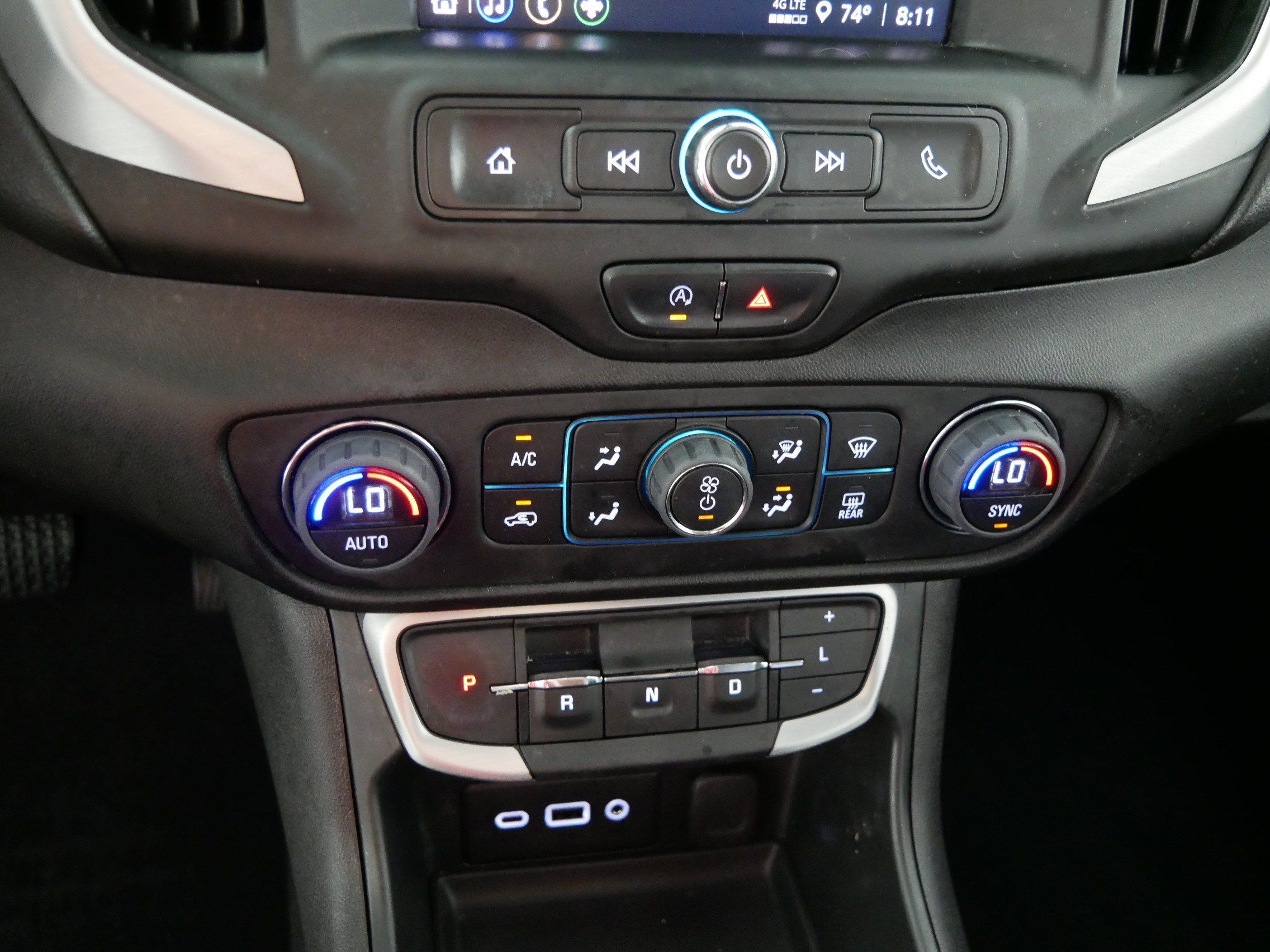 Used 2023 GMC Terrain SLE w/ Driver Convenience Package AWD/4WD image 23