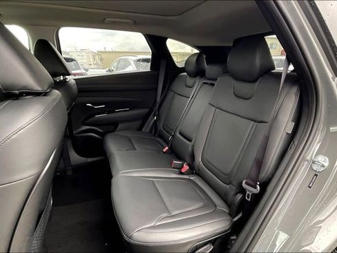 New 2025 Hyundai Tucson Limited image 10