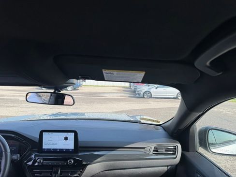 Used 2024 Ford Escape ST-Line image 25