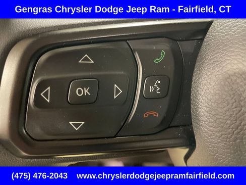 Used 2024 Jeep Wrangler Unlimited w/ Convenience Group AWD/4WD image 40
