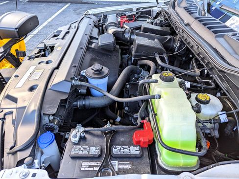 Used 2022 Ford F250 XL w/ Power Equipment Group image 37