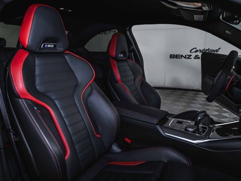 Used 2025 BMW M2 image 32