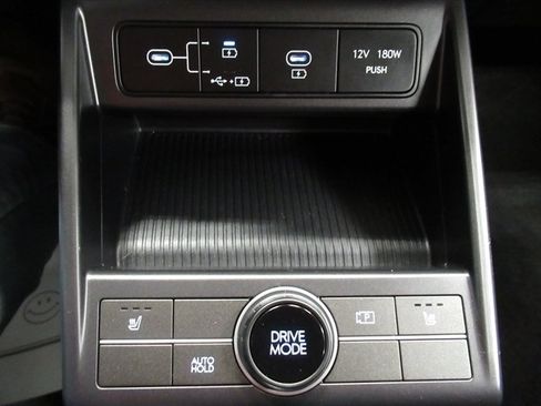 Used 2024 Hyundai Kona SEL FWD image 28