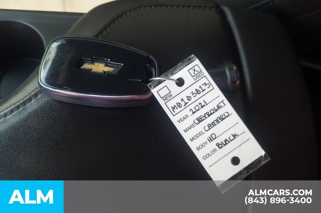 Used 2021 Chevrolet Camaro LT RWD image 17