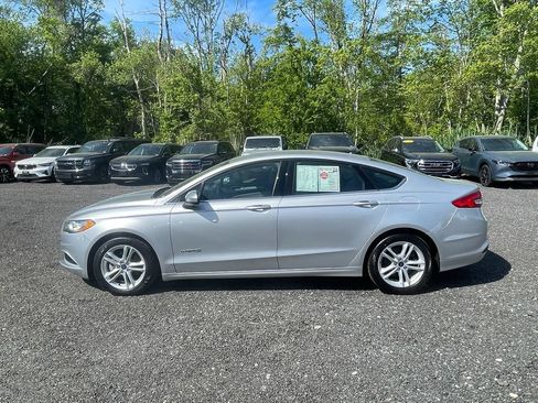 Used 2018 Ford Fusion S FWD image 9