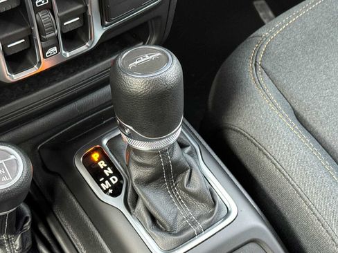 New 2026 Jeep Gladiator Sport AWD/4WD image 20