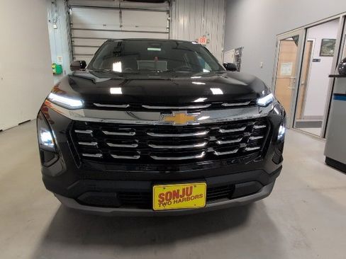 New 2026 Chevrolet Equinox LT w/ Convenience Package II image 33