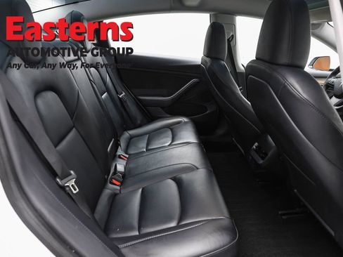 Used 2023 Tesla Model 3 Standard Range RWD image 18