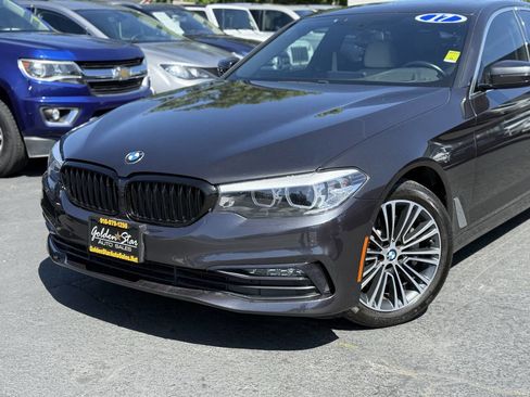 Used 2017 BMW 530i image 3