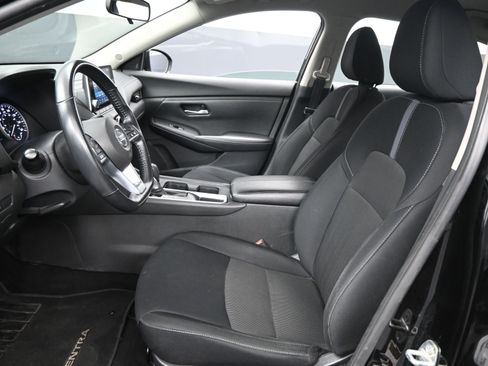 Certified 2022 Nissan Sentra SV image 10