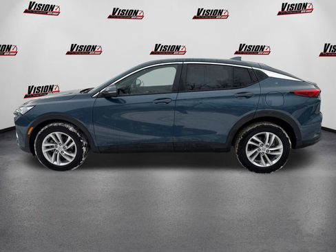 Used 2024 Buick Envista Preferred image 8