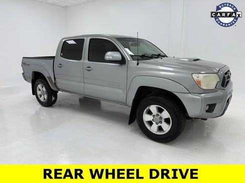 Used 2014 Toyota Tacoma PreRunner image 1