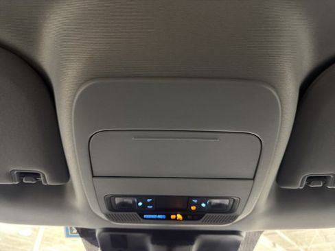 Used 2025 Ford F150 XLT w/ Equipment Group 301A Standard AWD/4WD image 34