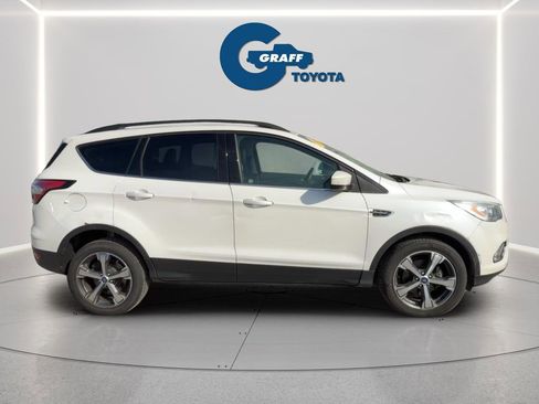 Used 2018 Ford Escape SEL w/ Ford Safe & Smart Package image 15