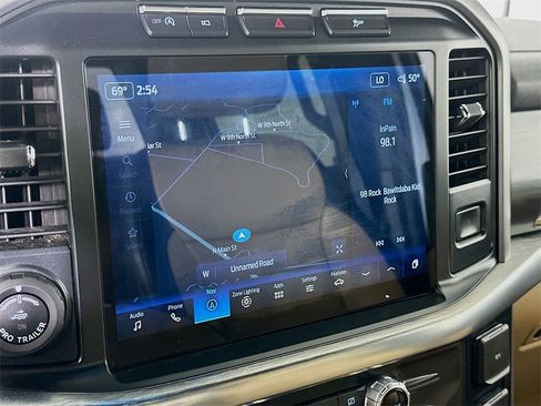 Used 2022 Ford F150 Lariat image 28