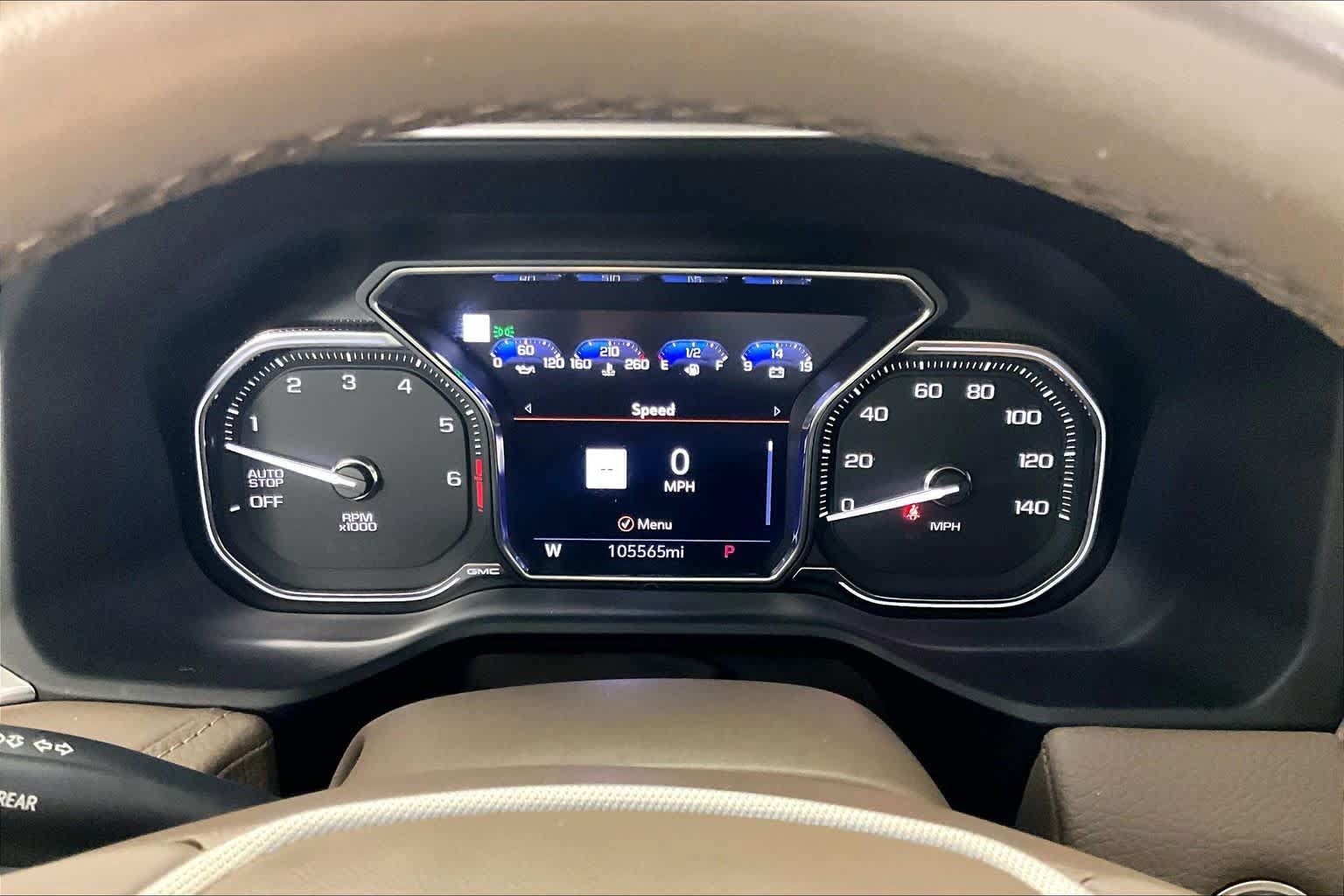 Used 2021 GMC Yukon Denali w/ Advanced Technology Package RWD image 24