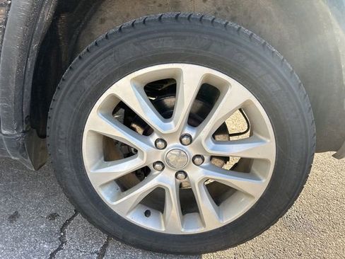 Used 2017 Jeep Grand Cherokee Limited w/ Trailer Tow Group IV image 15