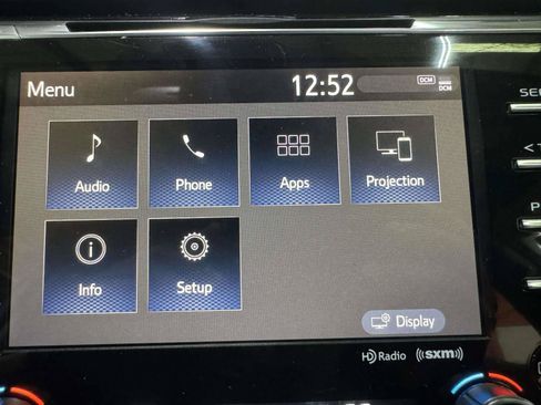 Used 2020 Toyota Camry XLE FWD image 37