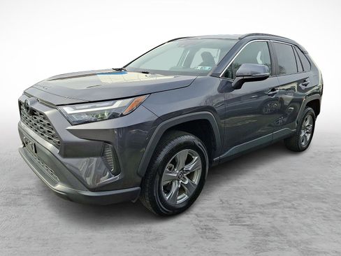Used 2023 Toyota RAV4 XLE image 4