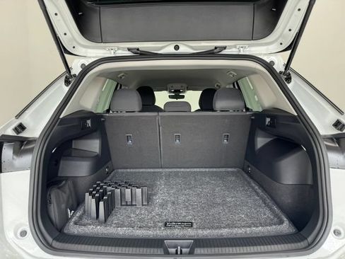 Used 2025 Volkswagen Tiguan S FWD image 7