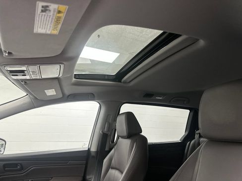 Used 2020 Honda Odyssey EX-L image 18