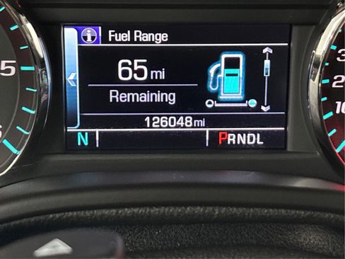 Used 2017 GMC Yukon SLT image 49