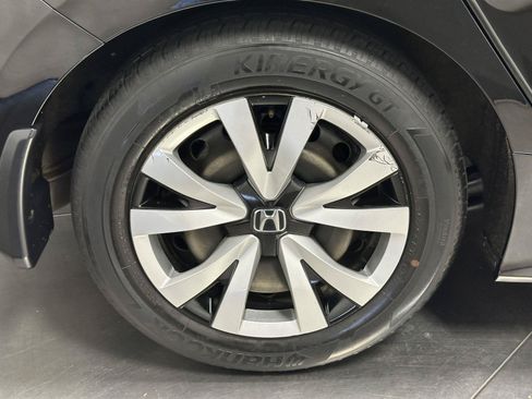 Used 2023 Honda Civic LX image 16