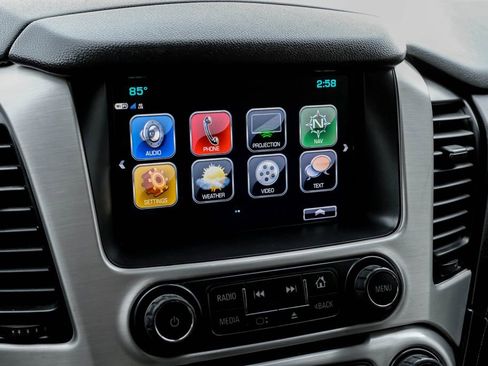 Used 2017 GMC Yukon SLT w/ Open Road Package image 23