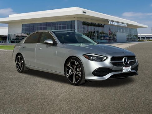 Used 2023 Mercedes-Benz C 300 Sedan image 2