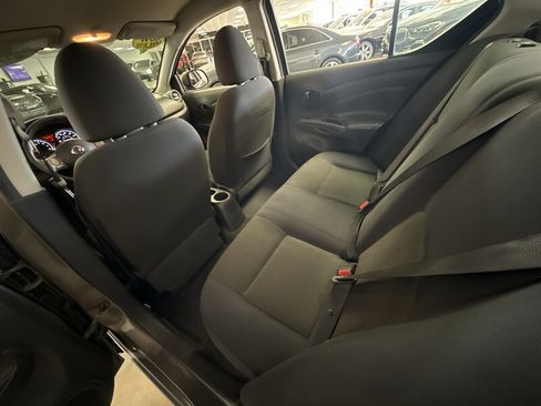 Used 2012 Nissan Versa SV w/ Convenience Pkg image 26