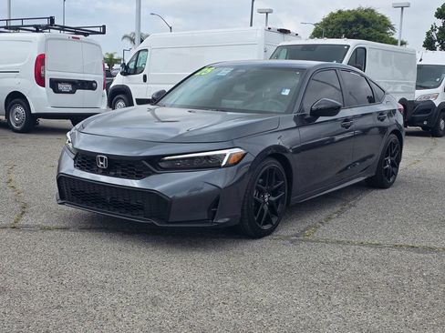 Used 2025 Honda Civic Sport image 10