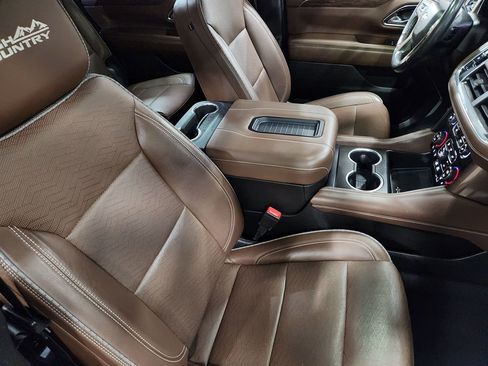 Used 2021 Chevrolet Tahoe High Country image 33