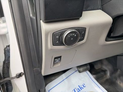 Used 2019 Ford F150 XL w/ Equipment Group 101A Mid AWD/4WD image 8
