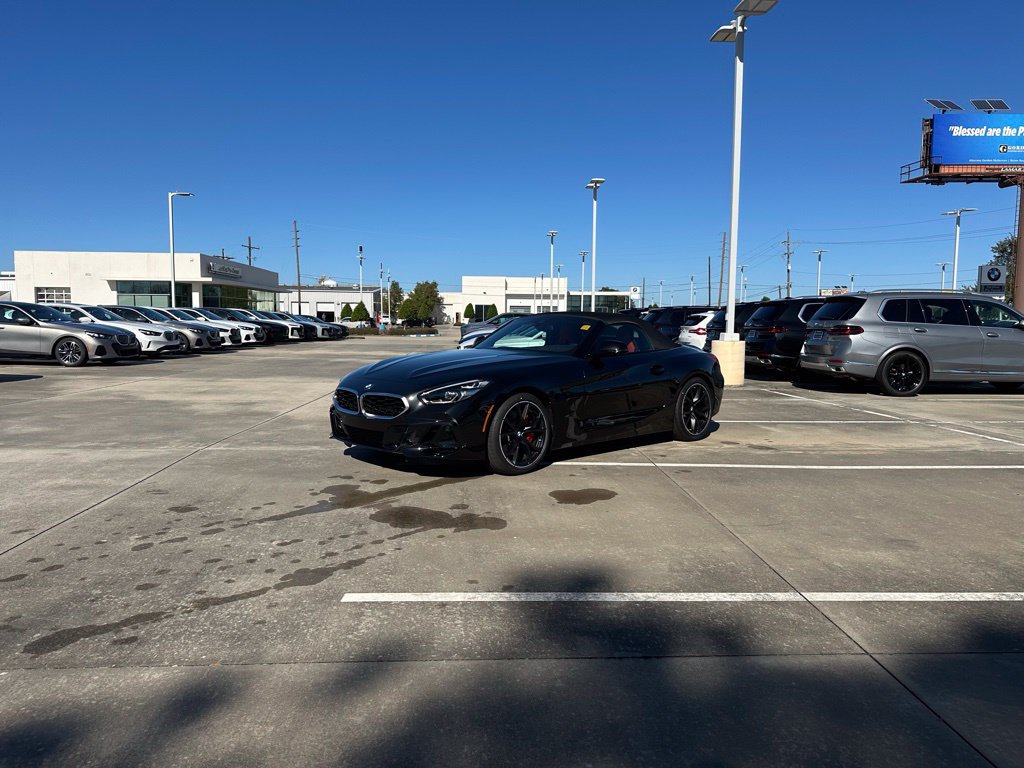 New 2026 BMW Z4 sDrive30i w/ Premium Package RWD image 1