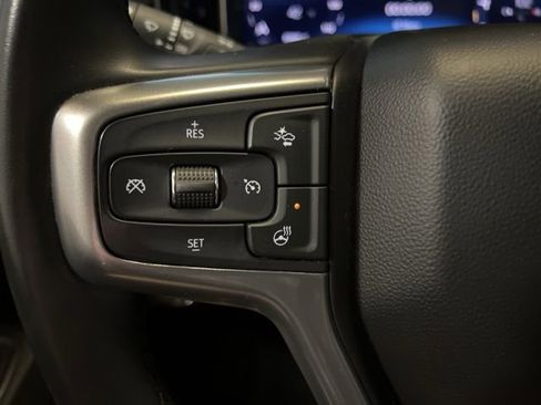 Used 2025 Chevrolet Silverado 2500 LT w/ Convenience Package image 48