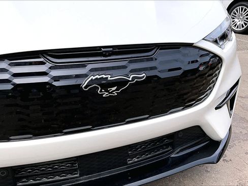 Used 2025 Ford Mustang Mach-E Premium w/ Sport Appearance Package image 29