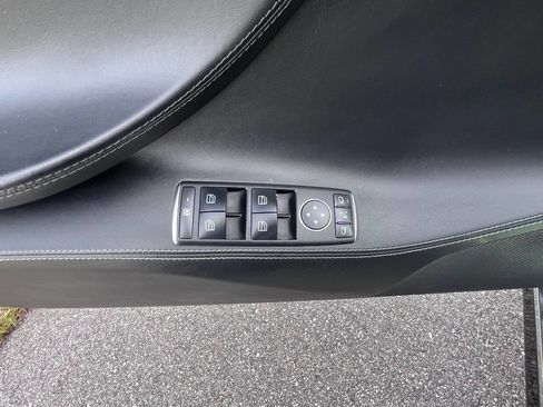 Used 2018 Tesla Model S 100D image 34