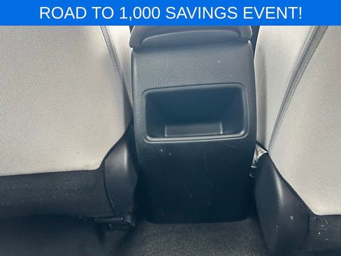 Used 2020 Toyota Corolla LE image 20