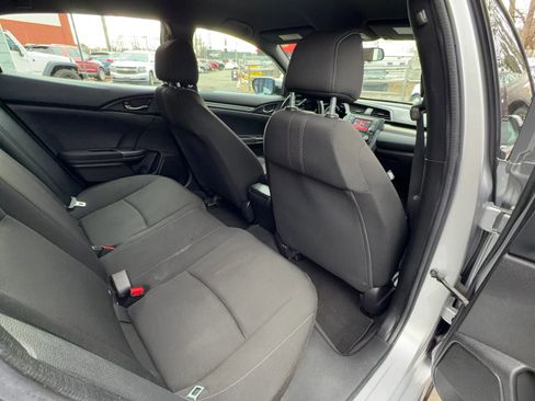 Used 2018 Honda Civic Sport image 21