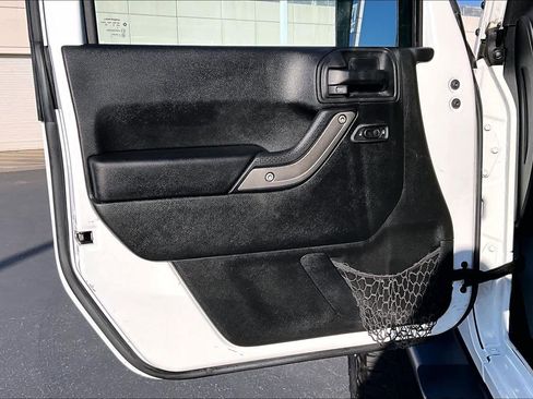 Used 2016 Jeep Wrangler Unlimited Sport w/ Quick Order Package 24S image 24