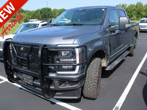 Used 2024 Ford F250 XL w/ STX Appearance Package AWD/4WD image 1