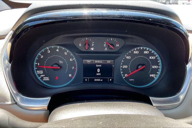 Used 2023 Chevrolet Traverse LS FWD image 10