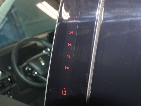 Used 2026 Lincoln Aviator Reserve AWD/4WD image 47