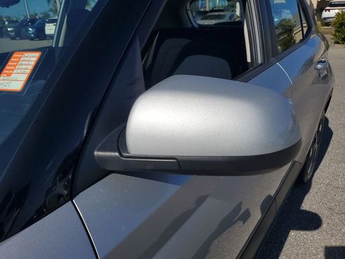 Certified 2023 Hyundai Venue SEL w/ Cargo Package image 18