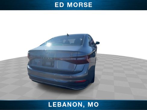 Used 2025 Volkswagen Jetta Sport image 8