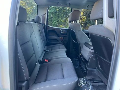 Used 2015 GMC Sierra 1500 SLE w/ SLE Value Package image 32