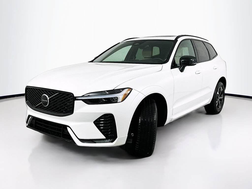 Used 2026 Volvo XC60 B5 Core AWD/4WD image 1