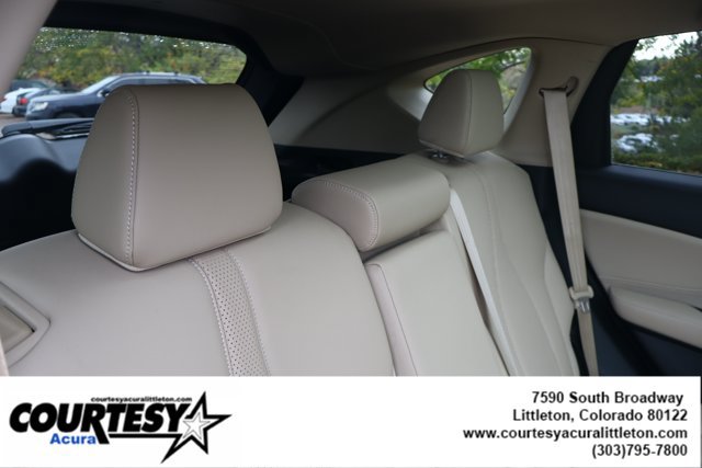 Used 2023 Acura RDX w/ Technology Package AWD/4WD image 32