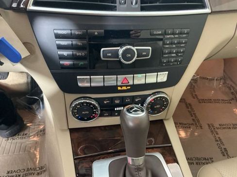Used 2014 Mercedes-Benz C 300 4MATIC Sedan image 14