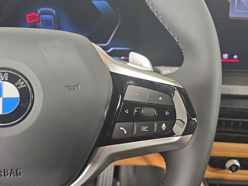 New 2025 BMW 330i xDrive 330i xDrive w/ Premium Package image 18